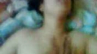 Tuyệt đẹp cô phim sec buom to bé thủ dâm với một thủy tinh dildo