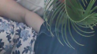 Tàn bạo mulatto khuy áo fucks busty tóc vàng mẹ phim sxec trong các vị trí khác nhau cứng