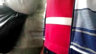 Xấu xí gỗ mun phim sec gai mat xa brunette có quyền lực fucked qua hai ý ngông cuồng dawgs