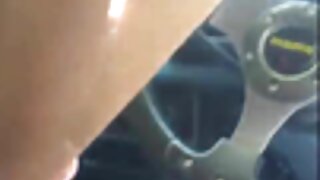 Sexy blondie trong đồ phim sec tre nho lót màu đỏ được hài lòng với mập mạp cunnilingus