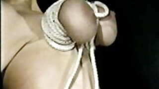 Chân dài brunette người yêu phim sec khong tre trong vớ thổi ngọt xúc xích say đắm