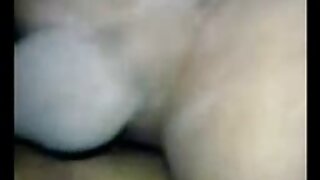 Nóng bỏng công phom sec han quoc bằng tóc cutie thủ dâm ardently trong giường